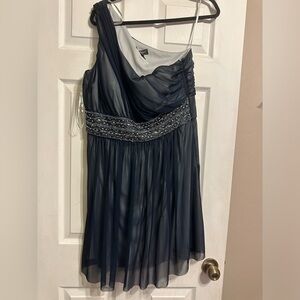 Jessica Howard cocktail dress